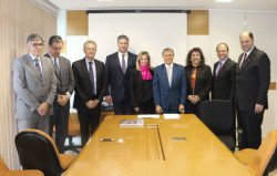Autorização para instalação da Subsea 7 em Pontal do Paraná é entregue em Brasília